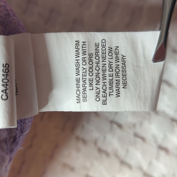 Place distressed purple cotton shorts size 10 - Picture 6 of 6